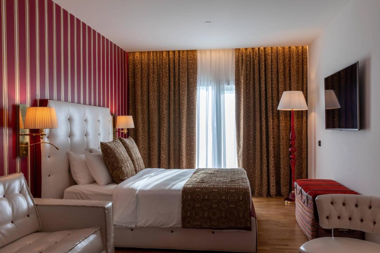 Junior Suite,1403068430:JPEG